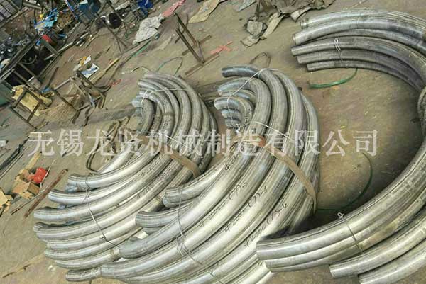 制作封頭盤管的材質(zhì)有哪些特色？